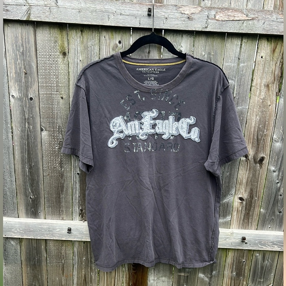 American Eagle Outfitters Gray Graphic Tee